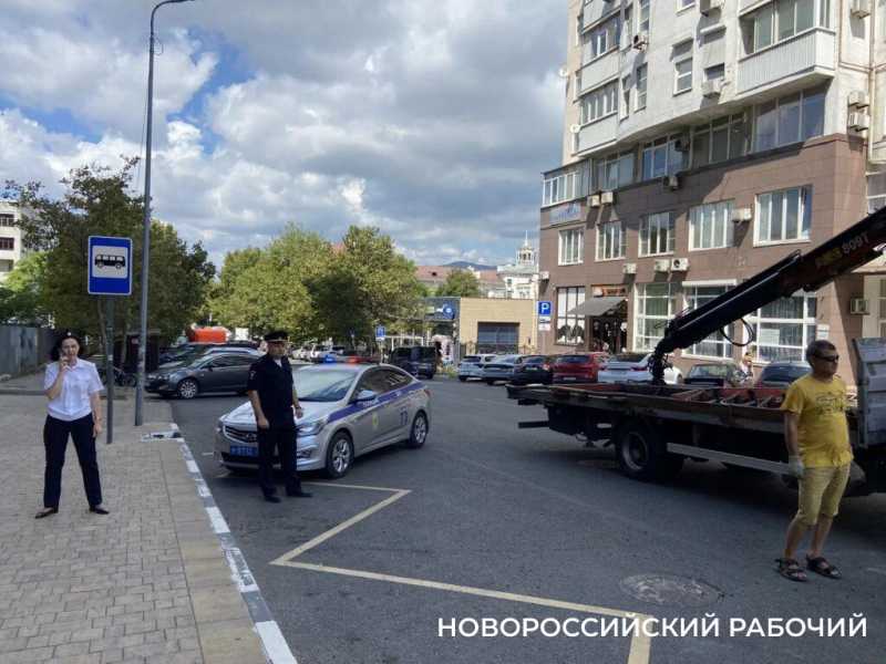 Лаваш, зелёный лук и штраф 4200: почём в Новороссийске &laquo;спонтанно заехать на рынок&raquo;