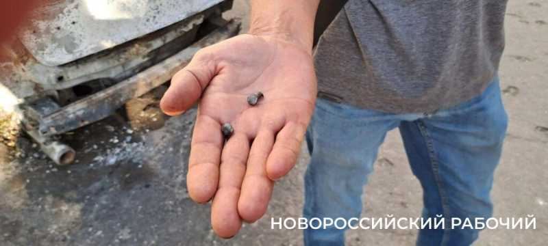Моряк из Новороссийска после атаки БПЛА тушил пожар до приезда спецслужб, чтобы не рванула газовая труба