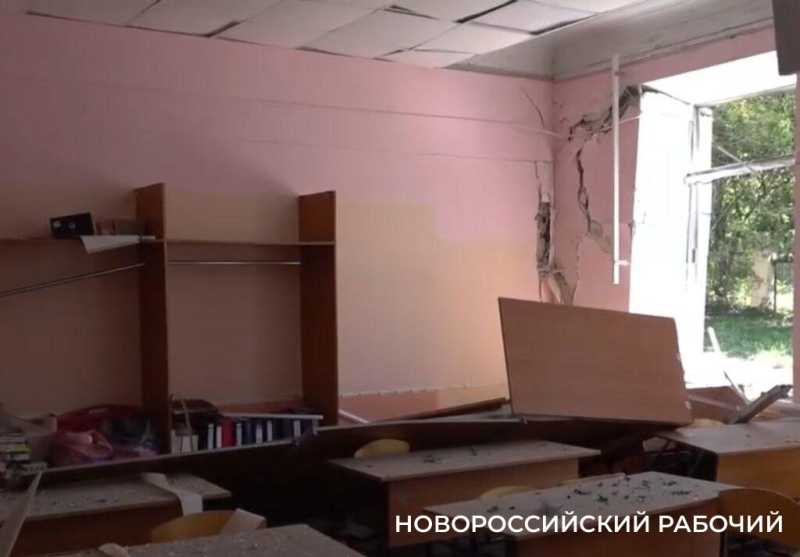 После ночной атаки в Новороссийске ввели режим ЧС: всем пострадавшим обещают помощь