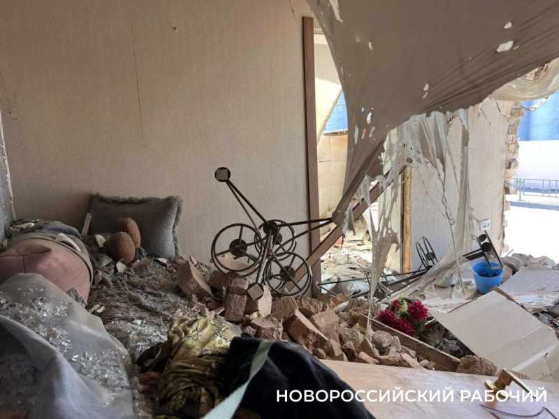 Сын сказал: &laquo;Срочно в подвал!&raquo; и этим нас спас. Новороссийцы переживают последствия атаки