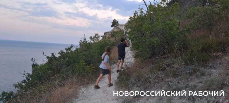 В Новороссийске горные склоны грозят обвалами (есть адреса)