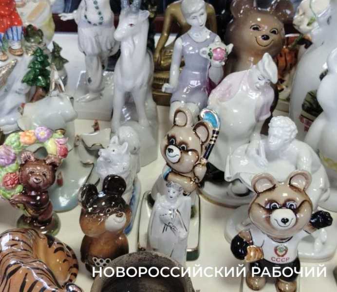 В Новороссийске на «Ярмарке увлечений»продают мелочь из СССР, «Тройной одеколон» и пейзаж КТК