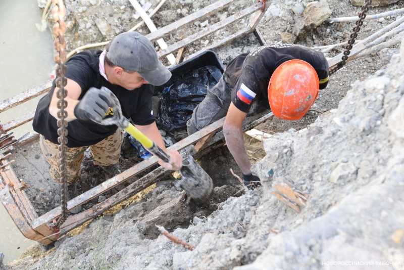 В Новороссийске на Колдуне обнаружены останки красноармейца