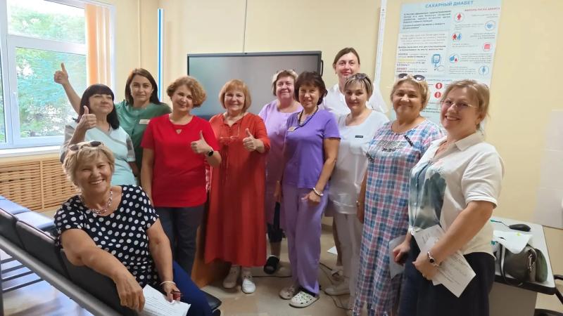 В Новороссийске пациентам помогут арт-терапия и хоровое пение