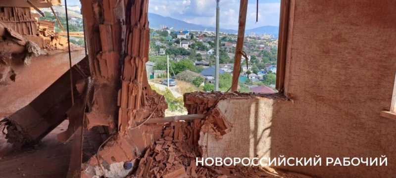 В Новороссийске простились с 8-летним Макаром, погибшим во время атаки ВСУ