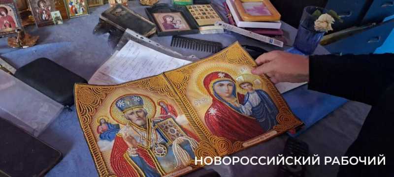 В Новороссийске простились с 8-летним Макаром, погибшим во время атаки ВСУ