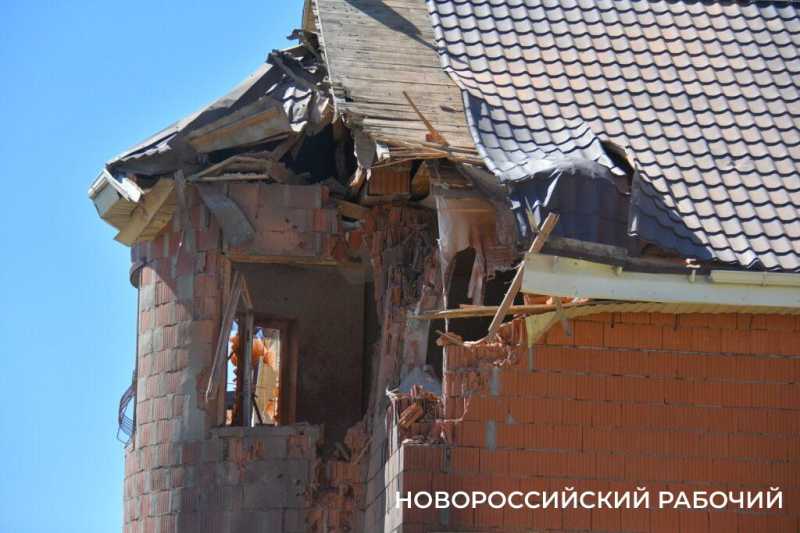 В Новороссийске простились с мальчиком, погибшим во время ночной атаки