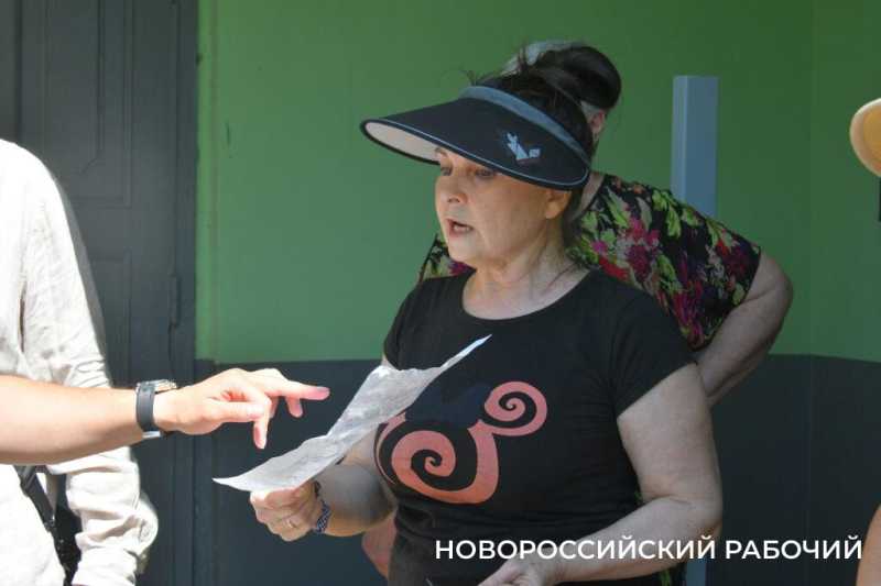 В Новороссийске случился конфликт из-за установки электроподъёмника инвалиду