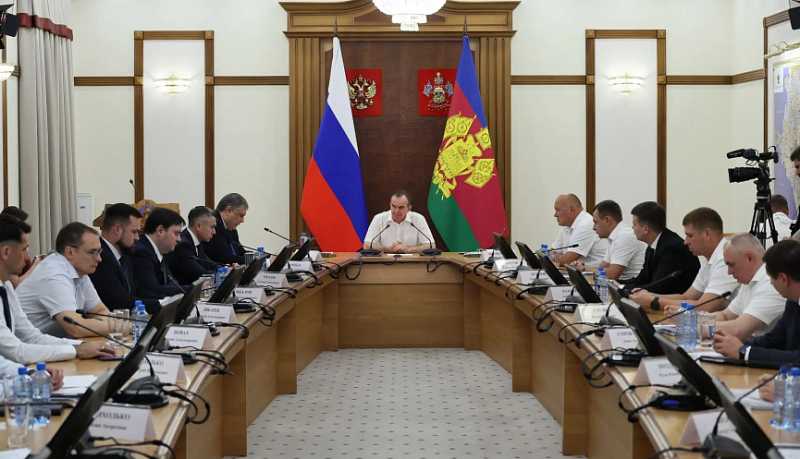 Вениамин Кондратьев: К 2030 году необходимо привлечь 2 триллиона рублей инвестиций