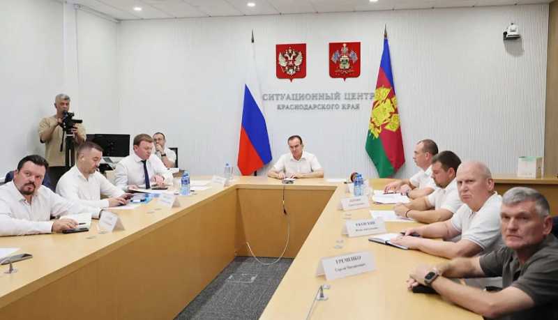 Вениамин Кондратьев обратился к Александру Новаку с просьбой дать поручение увеличить объемы поставок бензина для Краснодарского края
