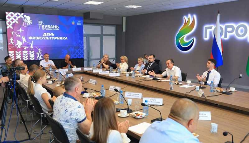 Вениамин Кондратьев: Развитие спорта пешей доступности для людей любого возраста – самая важная задача для нас