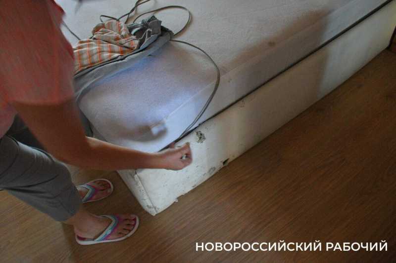 &laquo;Вышла попить и тут &ndash; взрыв&raquo;. В Новороссийске в одну 9-этажку попали два БПЛА