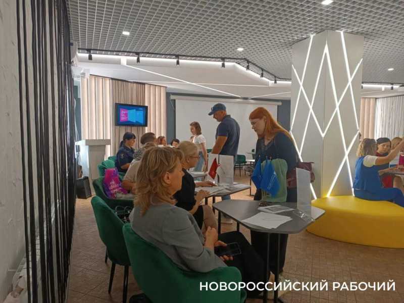 «Безработицы в Новороссийске нет!», сказали на ярмарке вакансий