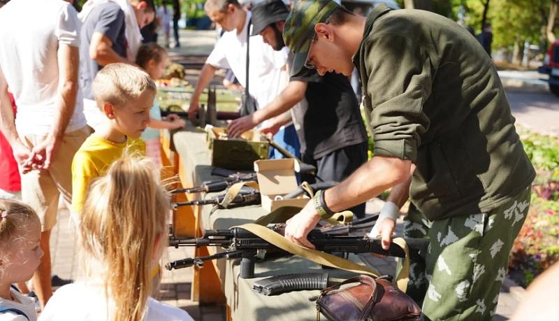 Масштабное военно-патриотическое мероприятие «Новороссийск – наша гордость и слава» посвятили важным историческим событиям города-героя и Кубани