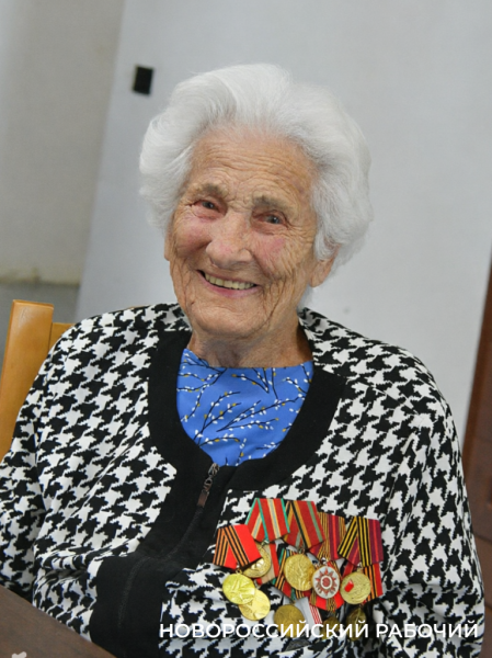 &laquo;Мне &mdash; 100! Не верится&hellip;&raquo; Жительница Новороссийска отмечает вековой юбилей
