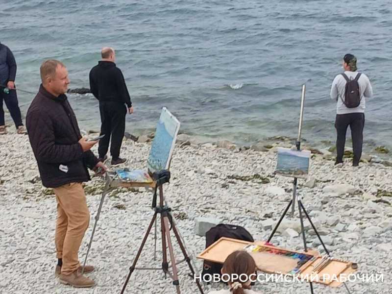 Новороссийск ловит последние похожие дни &mdash; пообещали ливни и ветер