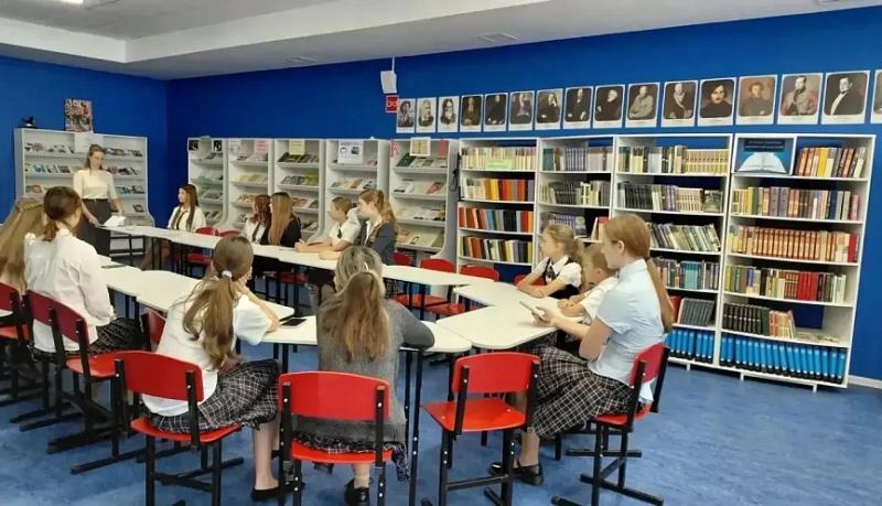 Новороссийские школьники избрали лидеров «Движения Первых»