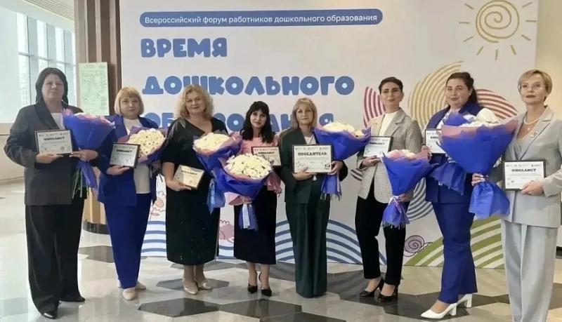 Педагог из Новороссийска Елена Савич стала финалистом престижной Детской премии общественного признания