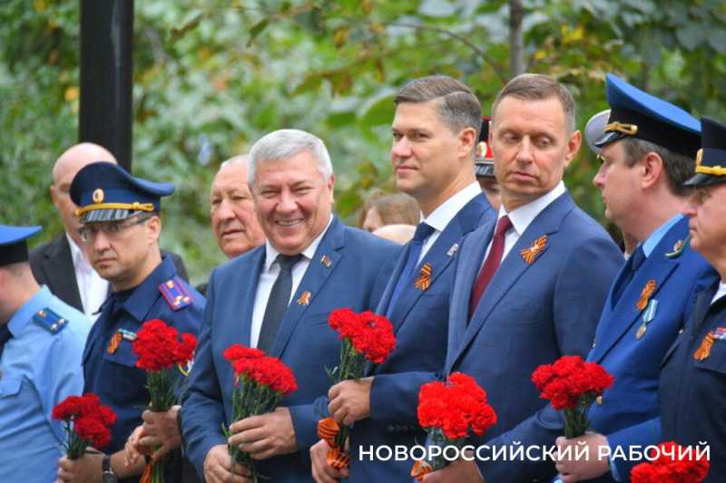 Сегодня Новороссийск отмечает 83-ю годовщину освобождения от фашистов. Фоторепортаж &laquo;НР&raquo;