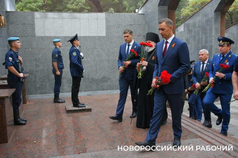 Сегодня Новороссийск отмечает 83-ю годовщину освобождения от фашистов. Фоторепортаж &laquo;НР&raquo;