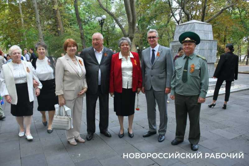 Сегодня Новороссийск отмечает 83-ю годовщину освобождения от фашистов. Фоторепортаж &laquo;НР&raquo;