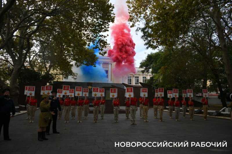Сегодня Новороссийск отмечает 83-ю годовщину освобождения от фашистов. Фоторепортаж &laquo;НР&raquo;