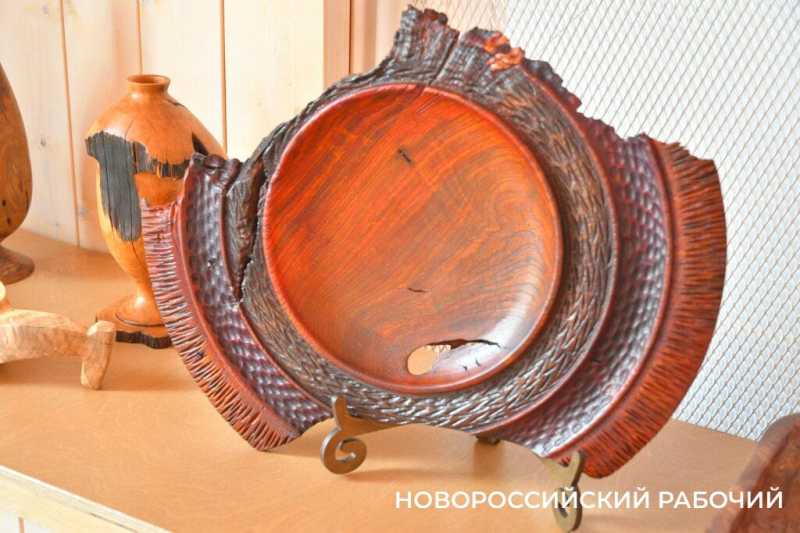 Семья из Новороссийска занялась кораблестроением в&hellip; технике дрифтвуд
