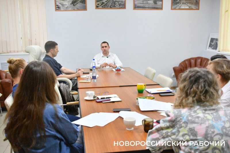 Слесари-сантехники в самой крупной УК Новороссийска получают до 90 тысяч рублей