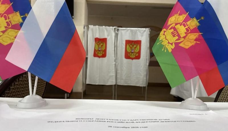 В городе-герое Новороссийске стартовал третий день голосования на выборах депутатов Государственной Думы девятого созыва