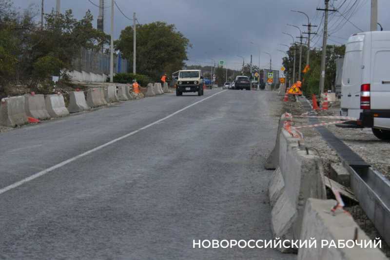 В Новороссийске заканчиваются работы на дороге на Абрау-Дюрсо