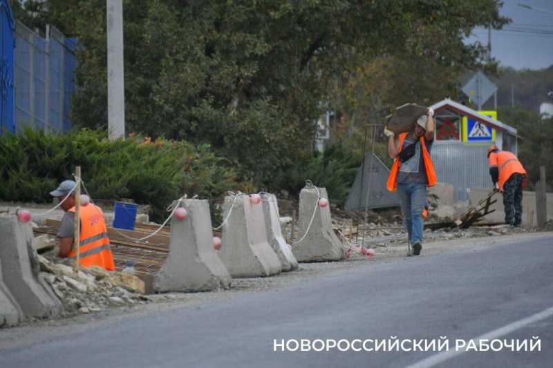 В Новороссийске заканчиваются работы на дороге на Абрау-Дюрсо