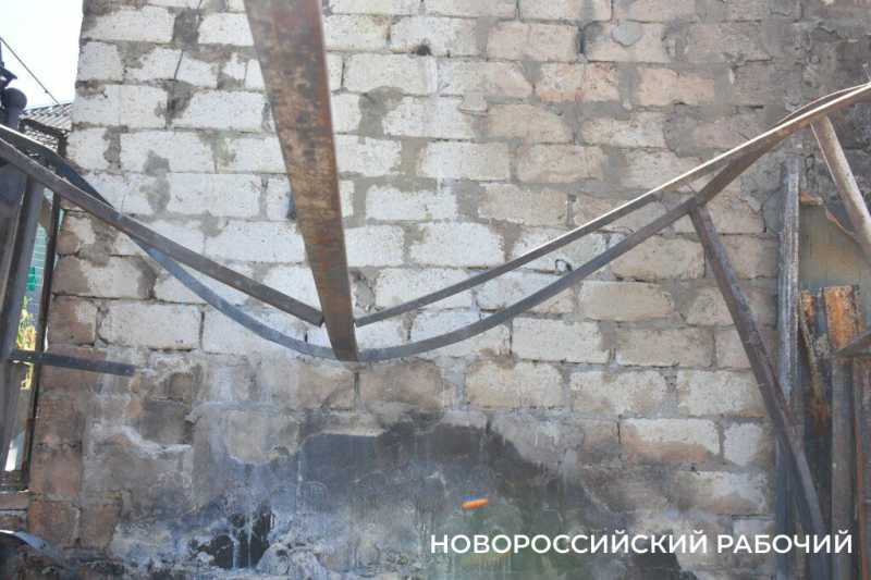&laquo;Война войной, а закатки на зиму &mdash; по расписанию&raquo;. Истории выживших после массированной атаки на Новороссийск 12 августа