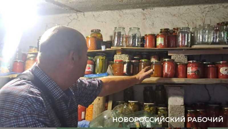 &laquo;Война войной, а закатки на зиму &mdash; по расписанию&raquo;. Истории выживших после массированной атаки на Новороссийск 12 августа