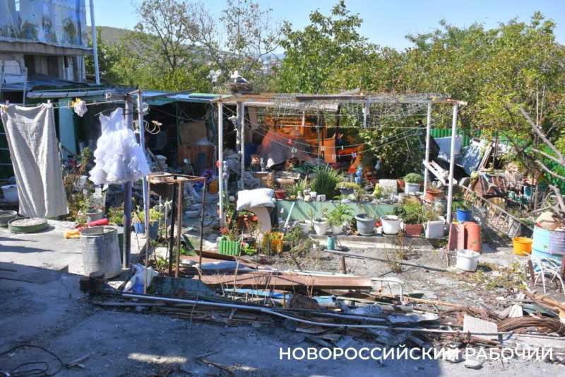 &laquo;Война войной, а закатки на зиму &mdash; по расписанию&raquo;. Истории выживших после массированной атаки на Новороссийск 12 августа