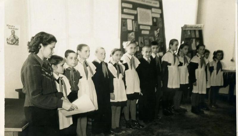 95 лет с книгой и детством: новороссийская Центральная городская детская библиотека им. Н.К. Крупской отмечает юбилей