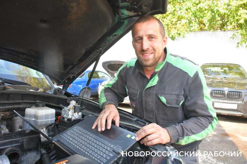 Новороссийские автомобилисты активно переходят на газ в связи с дефицитом бензина