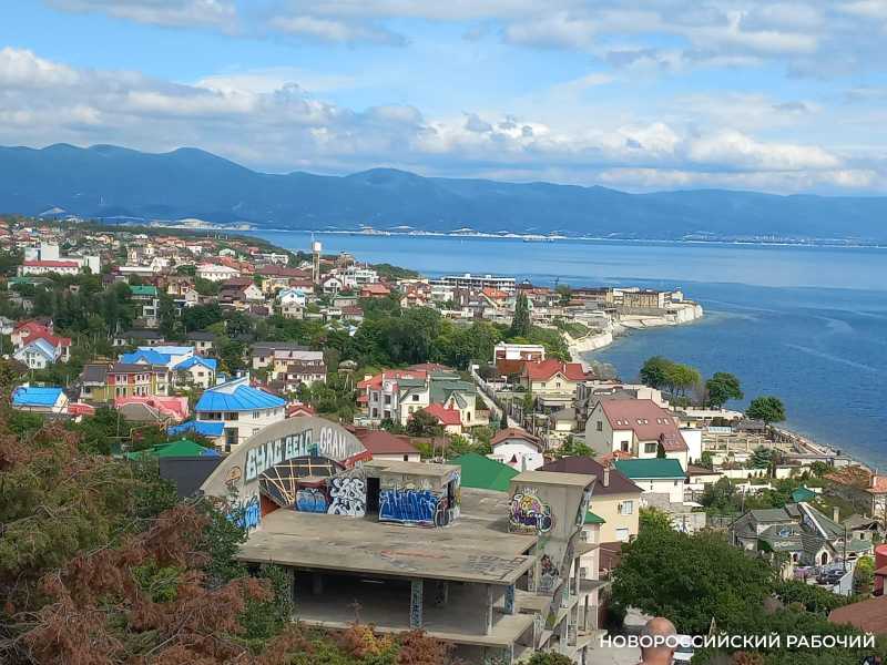 Особняк у моря и недвижимость на миллионы: что изъяли у бывшего судьи Новороссийска