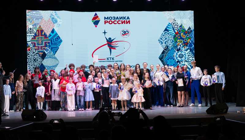 Спектакль-концерт &laquo;Курс на мечту&raquo; прошел на сцене Морского культурного центра