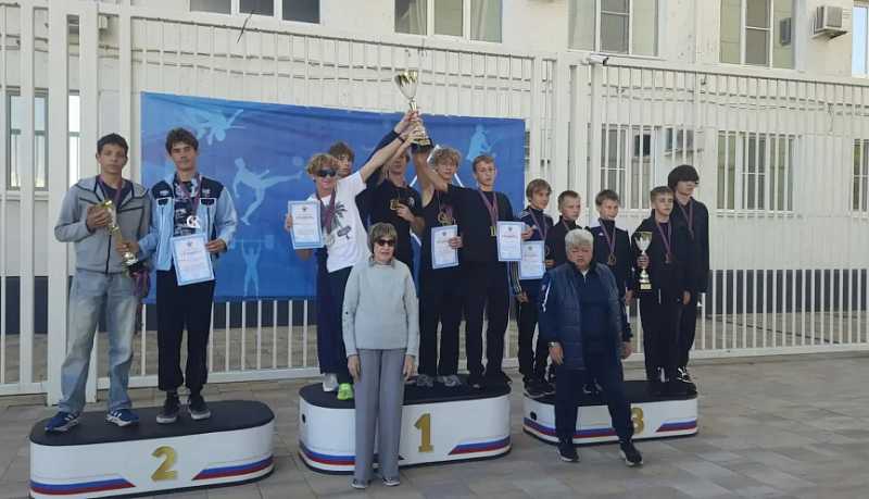 Спортсмены из Новороссийска взошли на пьедестал почета на краевых соревнованиях по легкой атлетике &laquo;Шиповка юных&raquo;