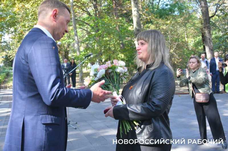 &laquo;Теперь ищем фотографию&raquo;. Подробности от поисковиков, нашедших потомков героя-новороссийца