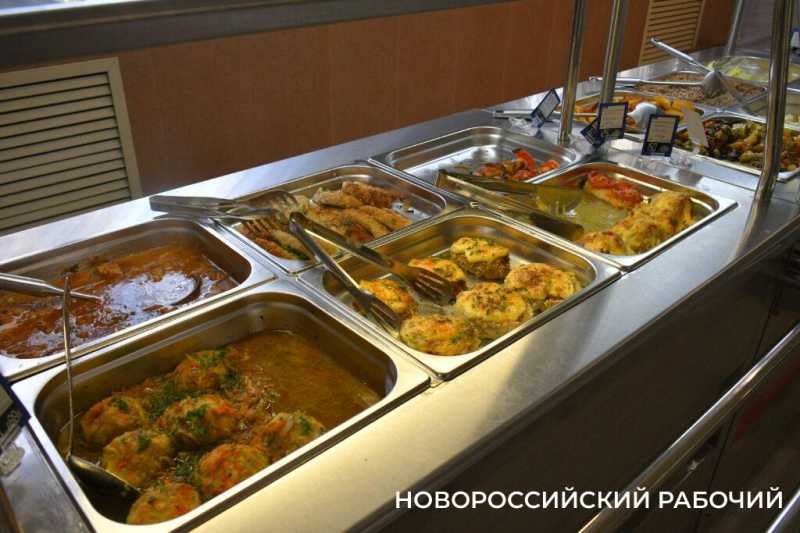 В центре Новороссийске после переезда открылась столовая для малоимущих