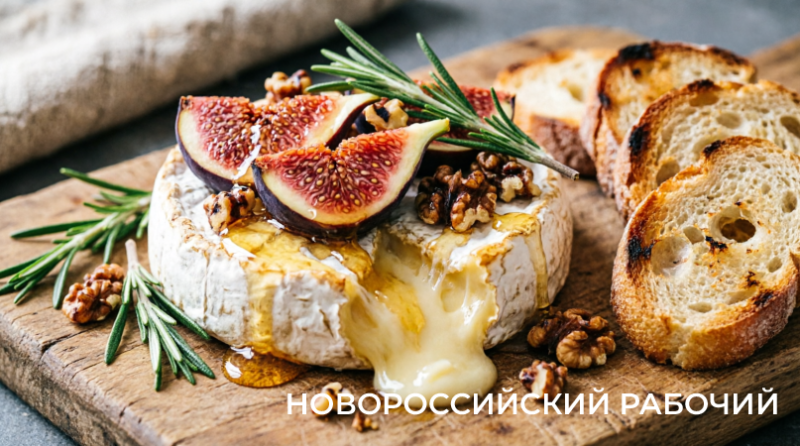 Запеченный камамбер с инжиром