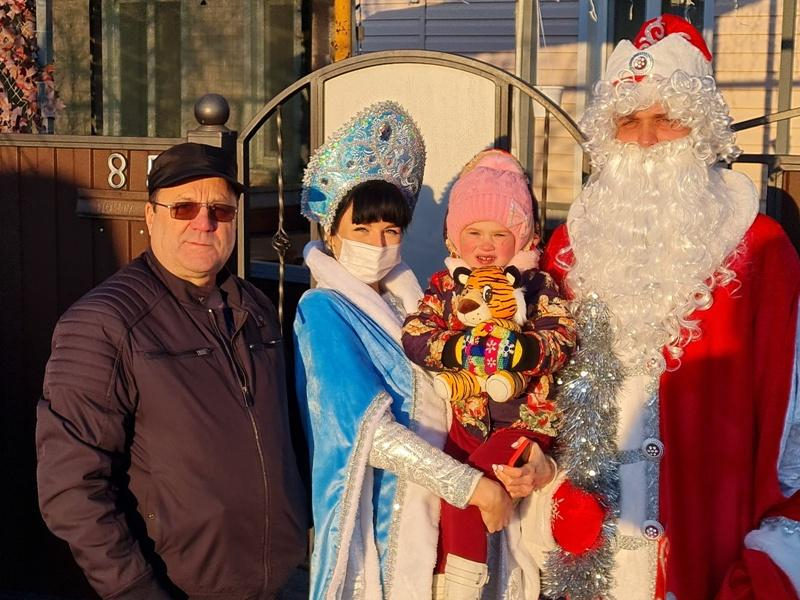 Белоглинские полицейские приняли участие во всероссийской благотворительной акции МВД России &laquo;Полицейский Дед Мороз&raquo;