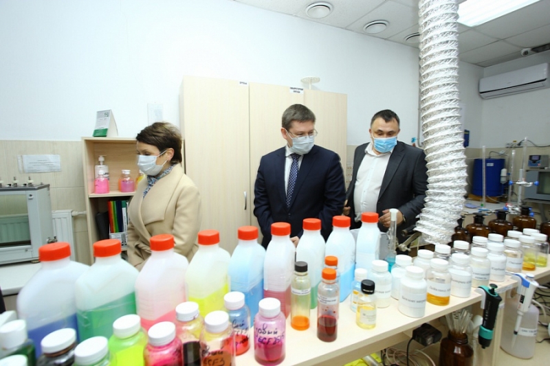 На 10% выросло производство моторных и промышленных масел у кубанской компании-участника нацпроекта «Производительность труда»