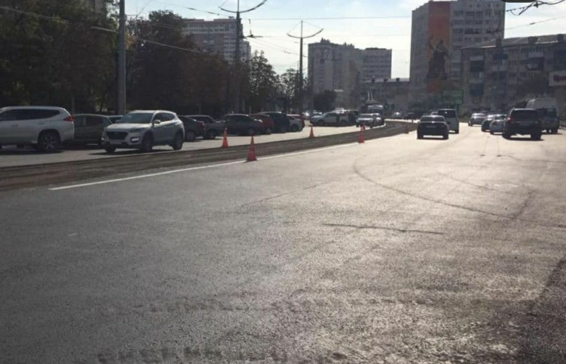 Недавно уложенный асфальт на проспекте Ленина не прошел экспертизу