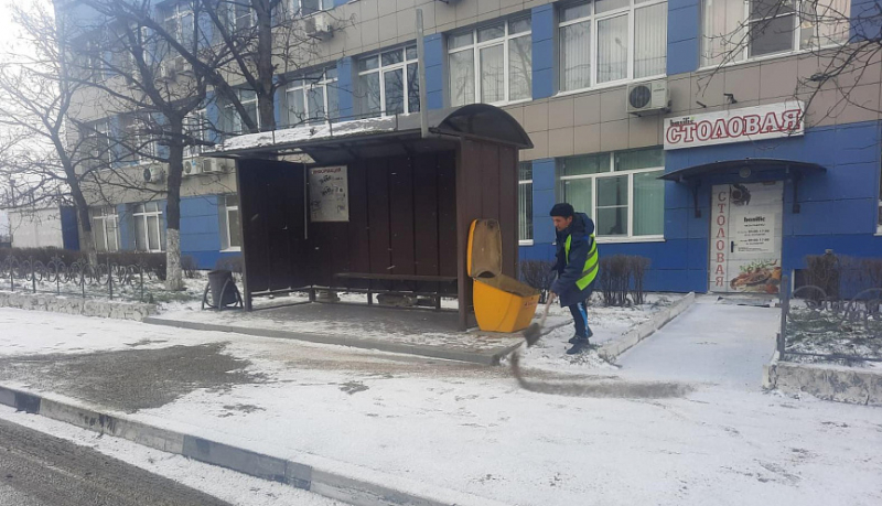 Погодные условия требуют особого внимания к состоянию дорог и тротуаров