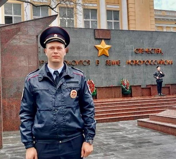 Полицейские  и общественники Новороссийска подготовили видеооткрытку с Днем Победы