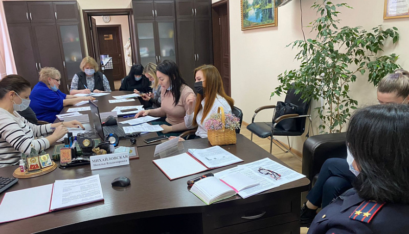 Состоялось расширенное заседание комиссии по делам несовершеннолетних и защите их прав восточного района