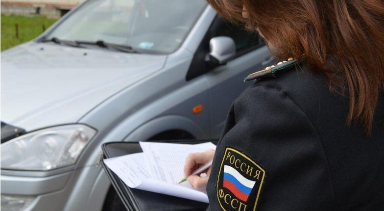Судебные приставы забрали автомобили у трех должников прямо на дороге в Новороссийске