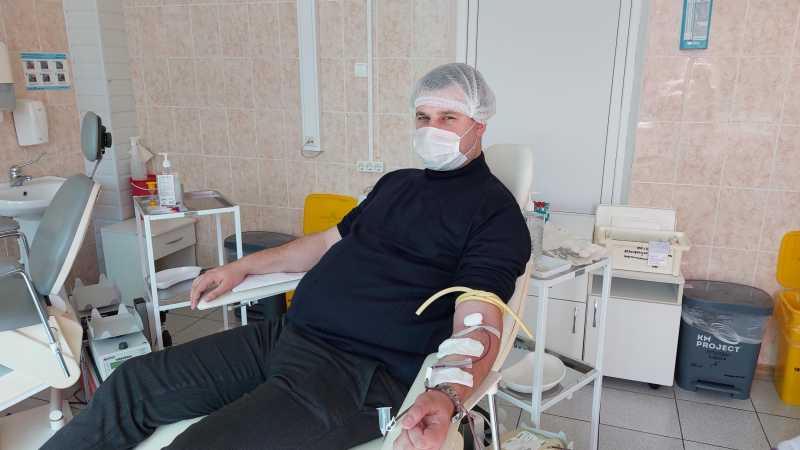 В Ейске сотрудники уголовного розыска совместно с общественниками провели акцию «Капля крови - ради жизни»
